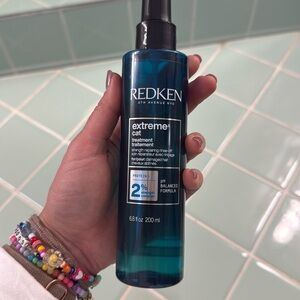 Redken extreme cat